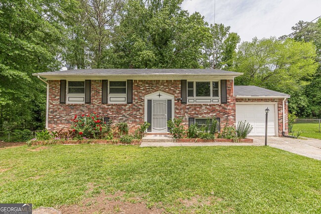 property at 1435 Cedar Creek Ln