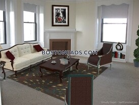 62 Boylston St, Unit 306 in Boston, MA - Building Photo