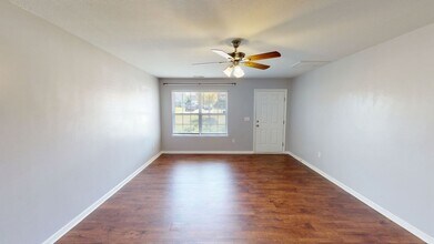 28 Botanical Ct in Bunnlevel, NC - Building Photo - Building Photo