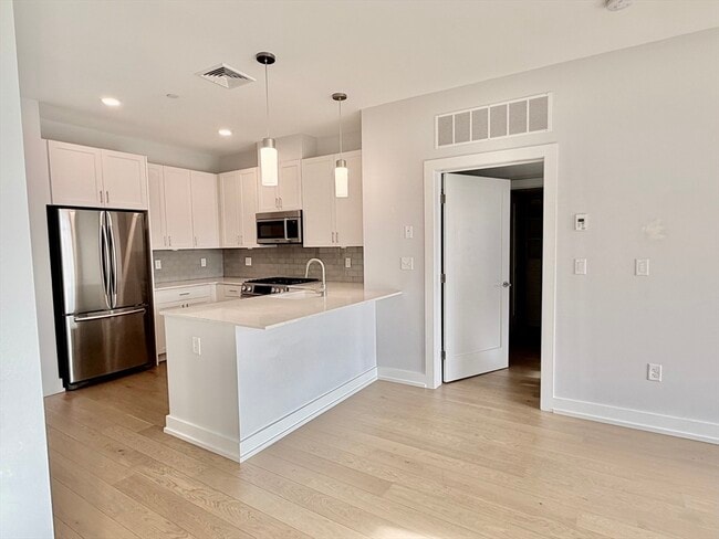 65 Washington St in Salem, MA - Building Photo - Building Photo