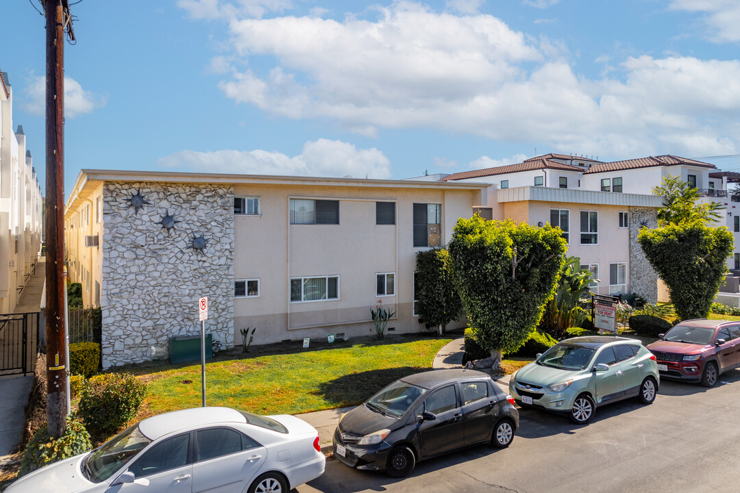 The Corteen Apartments in Los Angeles, CA - Building Photo