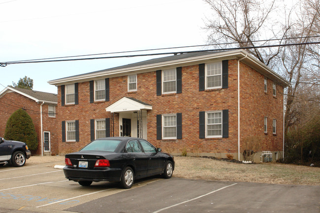 2055 Peabody Ln in Louisville, KY - Building Photo - Building Photo