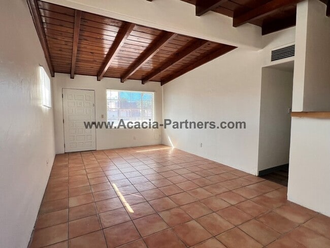 2818 N Richey Blvd in Tucson, AZ - Building Photo - Building Photo