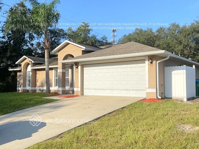 1760 W Finland Dr in Deltona, FL - Building Photo - Building Photo