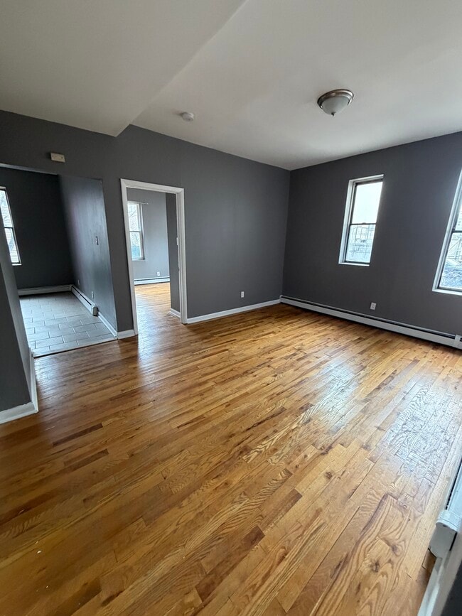 246 Roseville Ave, Unit 1D in Newark, NJ - Building Photo - Building Photo