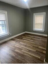 78 Main St, Unit 1 in Wayland, MA - Building Photo - Building Photo