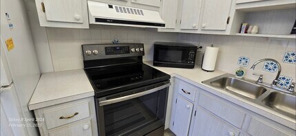 8525 111th St, Unit 203 in Seminole, FL - Building Photo - Building Photo