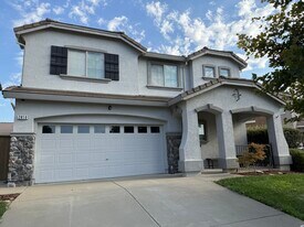 2810 Orly Ct in Lincoln, CA - Building Photo