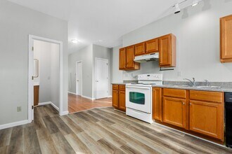 3452 Humphrey St, Unit A in St. Louis, MO - Foto de edificio - Building Photo