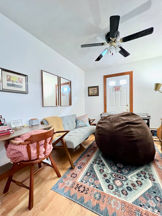 312 Washington St, Unit 1 in Somerville, MA - Building Photo - Building Photo