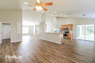 4 Ritchie Pl in Palm Coast, FL - Building Photo - Building Photo