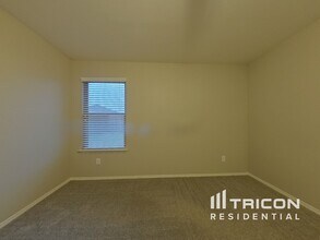 413 Azalea Dr in Nevada, TX - Building Photo - Building Photo