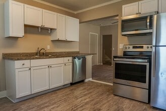 3059 T St in Lincoln, NE - Building Photo - Building Photo