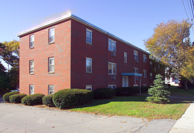 433 Sea Street in Quincy, MA - Foto de edificio - Building Photo