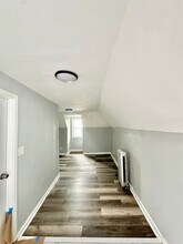 1048 Grove St, Unit 3 in Irvington, NJ - Building Photo - Building Photo