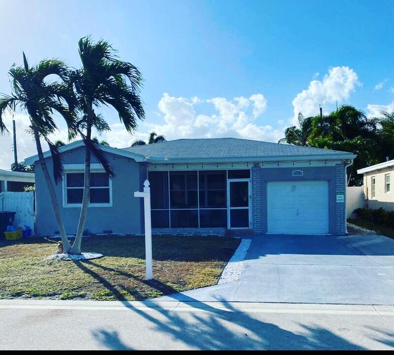 1317 N M St in Lake Worth Beach, FL - Building Photo