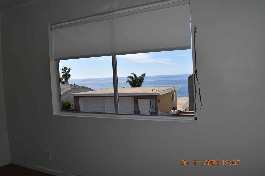 32132 Virginia Way, Unit Upstairs in Laguna Beach, CA - Building Photo