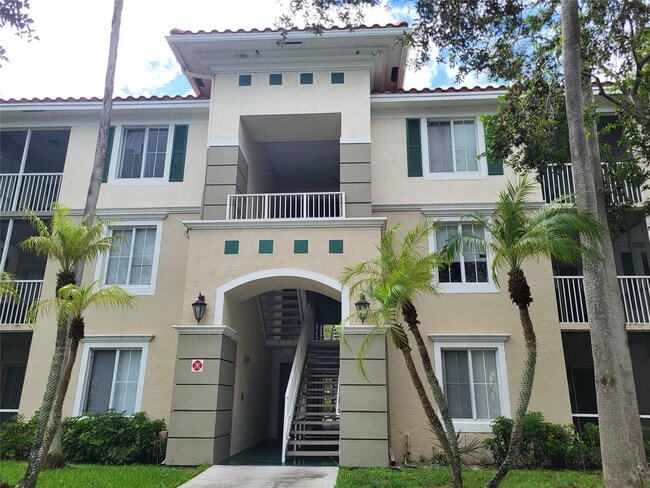 11655 W Atlantic Blvd in Coral Springs, FL - Building Photo - Building Photo