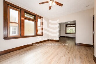 124 Margaret St in Pittsburgh, PA - Foto de edificio - Building Photo