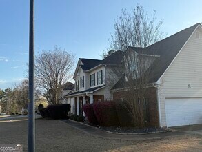 2104 Ginger Estates Dr NE in Conyers, GA - Building Photo - Building Photo