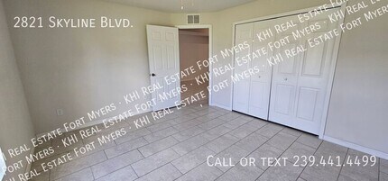 2821 Skyline Blvd in Cape Coral, FL - Building Photo - Building Photo