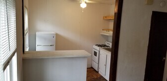 798 Lancaster St, Unit 3