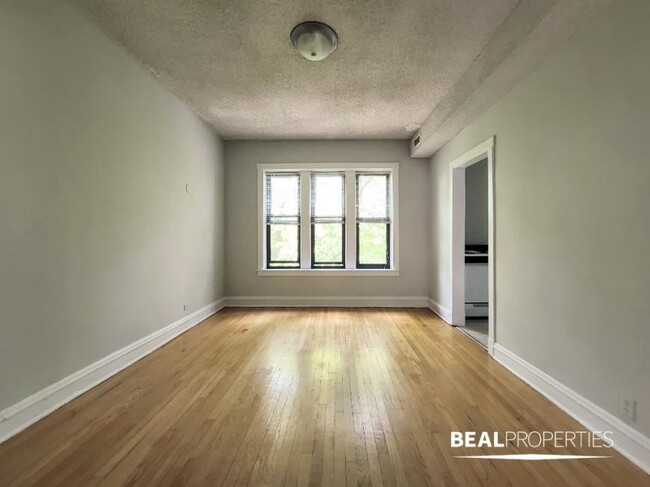 property at 3523 N Racine Ave