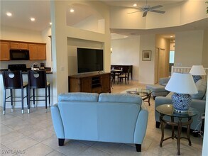 6821 Ascot Dr in Naples, FL - Building Photo - Building Photo