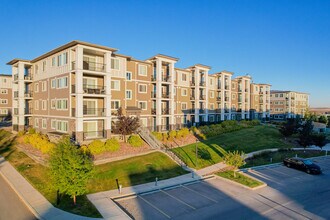 444 Sage Valley Dr NW in Calgary, AB - Building Photo - Building Photo