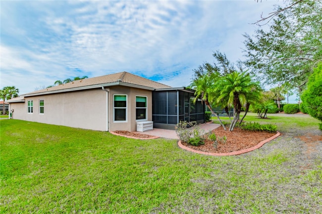 5004 Sandy Brook Cir in Wimauma, FL - Building Photo - Building Photo
