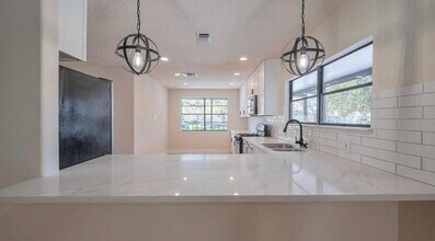 5502 Hewitt Dr in Houston, TX - Building Photo - Building Photo