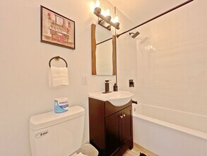 5288 Santa Margarita St in San Diego, CA - Building Photo - Building Photo