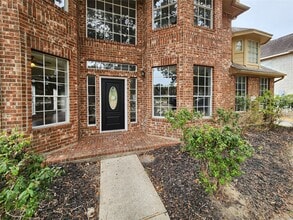 2546 Acadiana Ln in Seabrook, TX - Building Photo - Building Photo