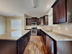 407 Red Wood Rd in Zebulon, NC - Building Photo - Building Photo