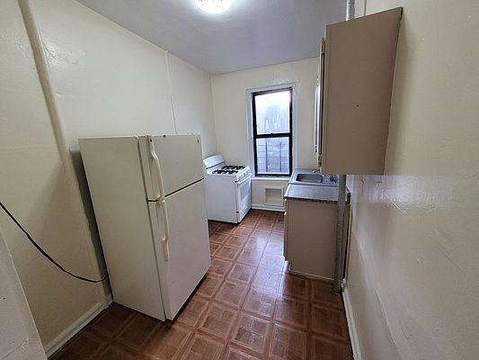 2772 Valentine Ave in Bronx, NY - Building Photo - Building Photo