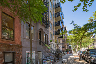 Saint Marks Place in New York, NY - Building Photo - Building Photo