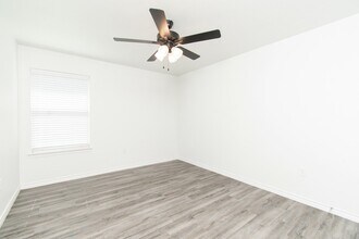 527 Lost Trl in Copperas Cove, TX - Building Photo - Building Photo