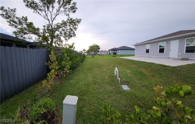 property at 616 NE 24th Terrace