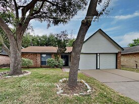 2622 Broomsedge Dr in Houston, TX - Building Photo