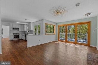 1646 Stowe Rd in Reston, VA - Building Photo - Building Photo