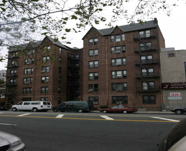 1903 Ocean Ave in Brooklyn, NY - Foto de edificio - Building Photo