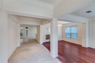 6613 Lynch Ln in Garland, TX - Building Photo - Building Photo