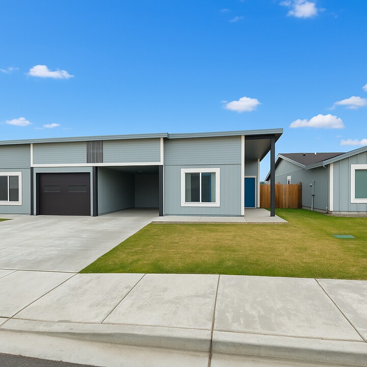 518 Whitefish Ln in Pasco, WA - Building Photo