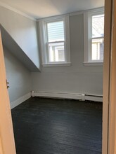 32 Mozart St, Unit 3 in Boston, MA - Building Photo - Building Photo