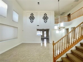 1590 Sabatini Dr in Henderson, NV - Foto de edificio - Building Photo