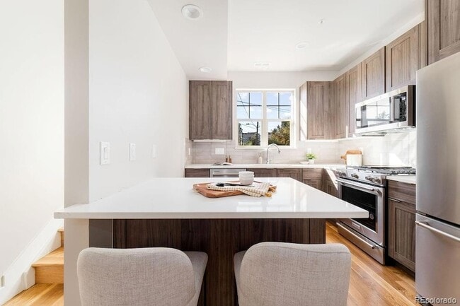 property at 2828 N Federal Blvd