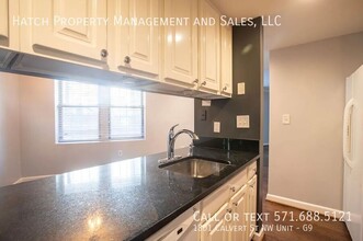 1801 Calvert St NW in Washington, DC - Building Photo - Building Photo
