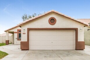 2231 N 89th Ave in Phoenix, AZ - Building Photo