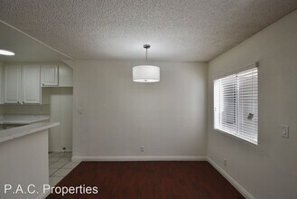 21350 Parthenia St in Los Angeles, CA - Building Photo - Building Photo