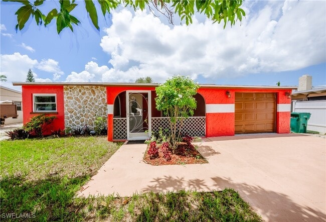 property at 4512 Normandy Dr
